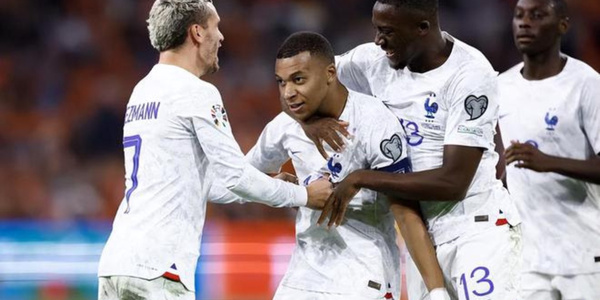 欧冠改制后戴帽榜：梅罗8场并列