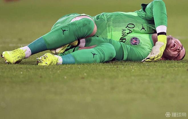 舍瓦利耶被铲伤后无大碍，预计不会长期缺阵