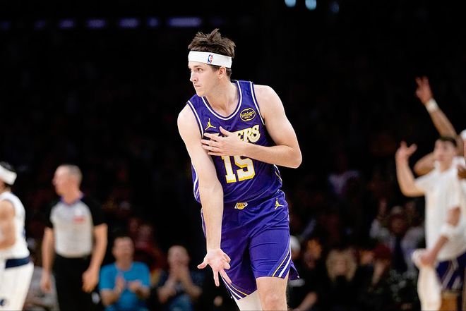 契奇牵制力+詹姆斯让权！里夫斯场均28.5分配得上全明星吗？