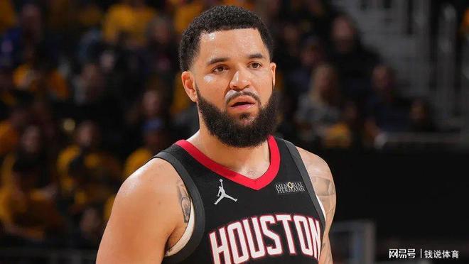 火箭冲冠添新援方案!27岁第六人成补强首