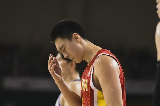 从夏天到冬天,中国男篮的手感也凉了?