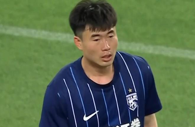 武汉三镇宣布邓涵文合同期满后离队