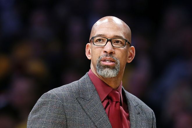 篮网重建成效显现，“养成系”模式照见火箭