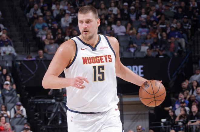 约基奇领衔掘金大胜国王 四连胜稳固西部第