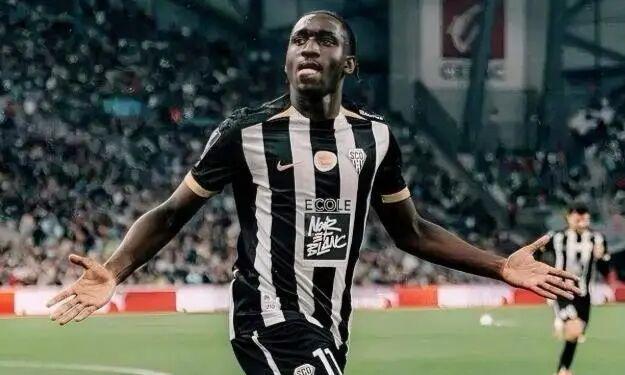 米兰关注昂热新星谢里夫 冬窗或