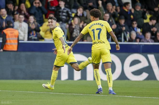 比利亚雷亚尔3-1轻取阿拉维斯