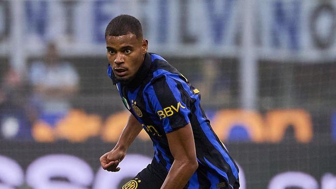 迪乌夫迎来国米新角色：右路两次